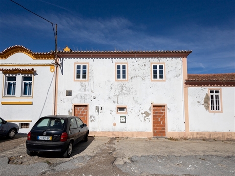 Moradia T6