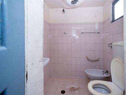 Detached house to restore