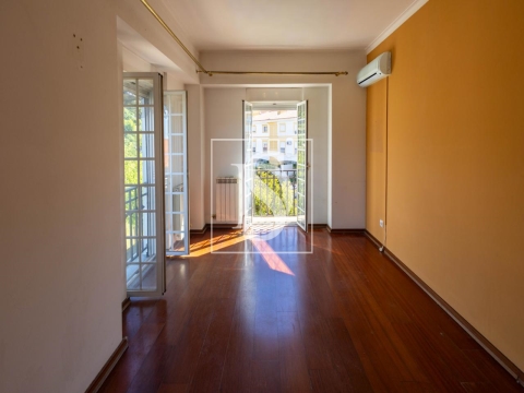 Apartamento T3, com garagem e arrecadação em Santana, Portalegre